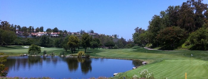 Big Canyon Country Club is one of Orte, die Todd gefallen.