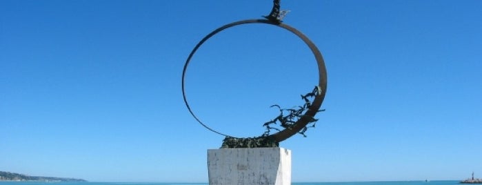 Monumento al Gabbiano Jonathan is one of Guide to San Benedetto del Tronto's best spots.