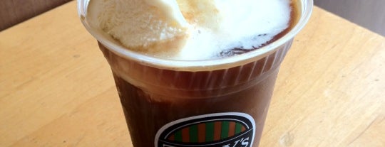 Tully's Coffee is one of สถานที่ที่ Masahiro ถูกใจ.