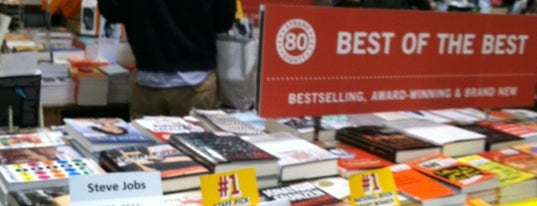 Strand Bookstore is one of Mes librairies.