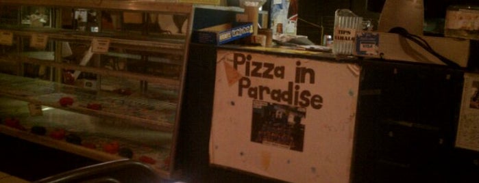 Pizza in Paradise is one of Todo on Maui.