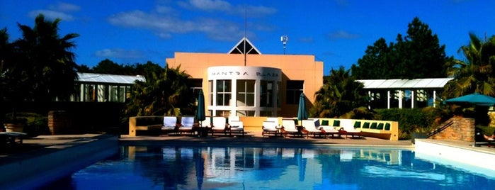 Mantra Resort - Spa - Casino is one of Hoteles.