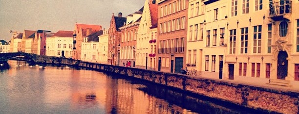 Bruges is one of Аэропорты / Вокзалы / Города.