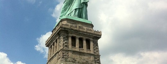 Estátua da Liberdade is one of World Sites.