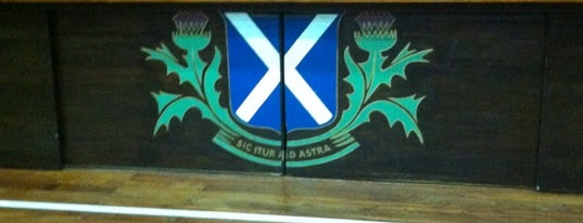 Saint Andrew's Scots School is one of Tempat yang Disukai Silvina.