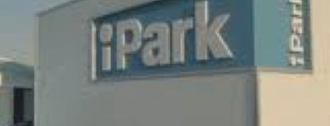 iPark is one of Lugares favoritos de Ismael.