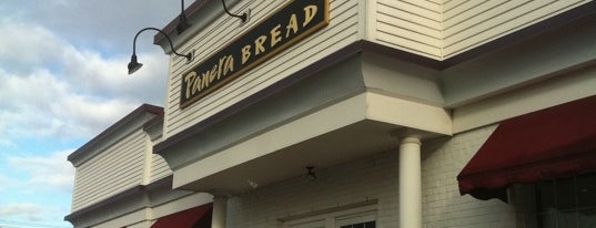 Panera Bread is one of สถานที่ที่ Elaine ถูกใจ.