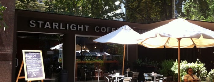 Starlight Coffee is one of Visitados.