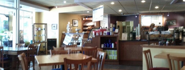 Manna Cafe & Bakery is one of My Favorite Free Wi-Fi Spots Around the World.