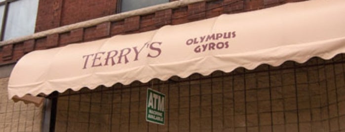 Terry's Lounge is one of Oshkosh Fall Pub Crawl 2011.