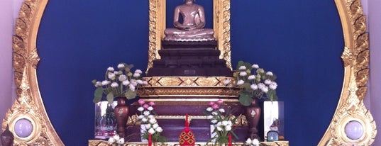 หอพระพุทธสิหิงค์ จ.ชลบุรี is one of Holy Places in Thailand that I've checked in!!.