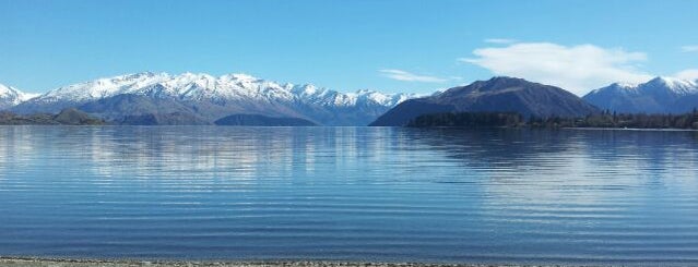 Lake Wanaka is one of New Zealand.