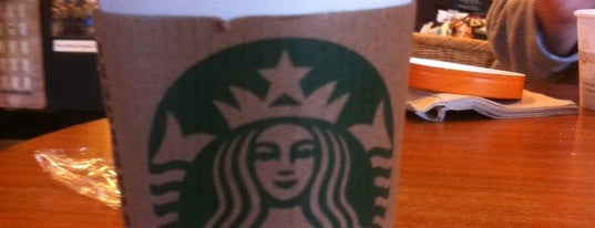 Starbucks is one of สถานที่ที่ Jean ถูกใจ.