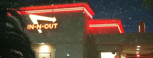 In-N-Out Burger is one of I  2 TRAVEL!! The PACIFIC COAST✈.
