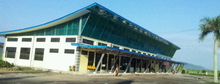 Bandar Udara Dr. Ferdinand Lumban Tobing (SIX) is one of Airports in Indonesia.