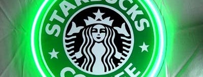 Starbucks is one of Места для видеотрансляций.