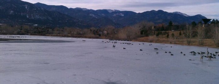 Quail Lake Park is one of Michael : понравившиеся места.