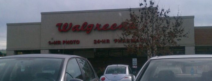 Walgreens is one of Tunisiaさんのお気に入りスポット.