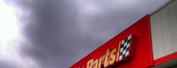 Advance Auto Parts is one of Jeremyさんのお気に入りスポット.