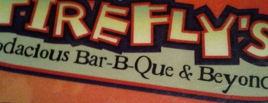 Firefly's BBQ is one of Lugares favoritos de Mike.