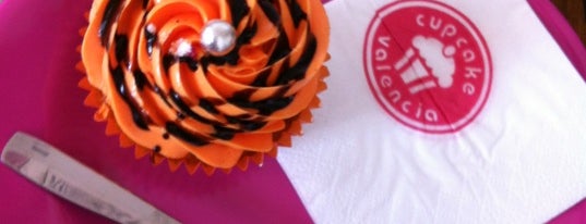 Cupcake (colón) is one of Lugares con encanto.