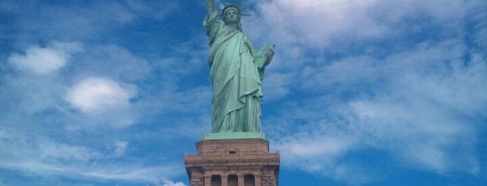 自由の女神像 is one of Best Place in New York.