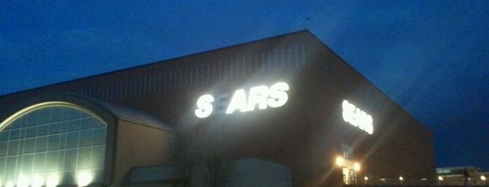 Sears is one of Orte, die John gefallen.