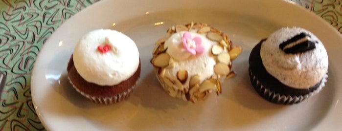 Sticky Fingers Bakery is one of The DC Cupcake Critic's Ultimate Guide to Cupcakes.
