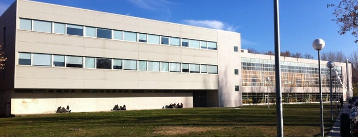 Facultad de Ciencias de la Información (UCM) is one of Publicidad y RR. PP..