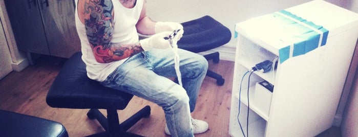 Addicted Tattoo is one of Posti che sono piaciuti a Venice.