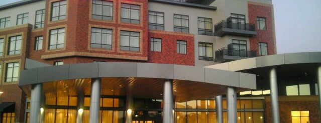 Hampton Inn by Hilton is one of Lugares favoritos de Jeff.
