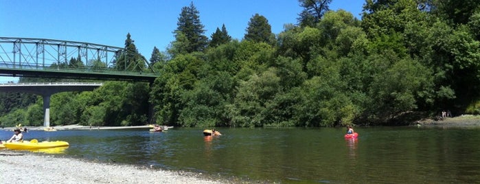 Russian River is one of Tempat yang Disukai Christopher.