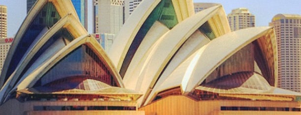 Sydney Opera House is one of Sydney places.