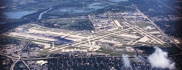 Aéroport international de Minneapolis-Saint-Paul (MSP) is one of Airports.