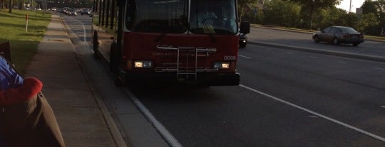 Xpress Bus Stop is one of Lieux qui ont plu à Chester.