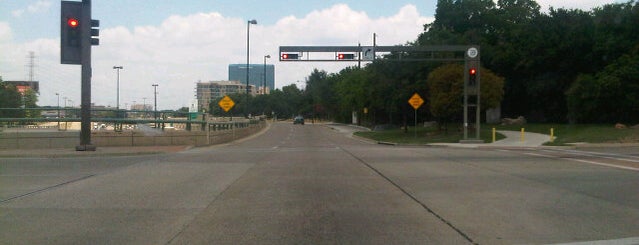McCommas Blvd is one of US-DFW-Jct/Road-01.