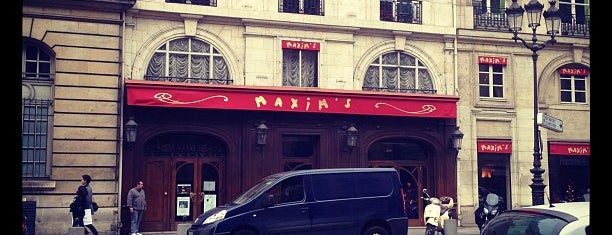 Maxim's is one of Ταξίδι στο Παρίσι;.