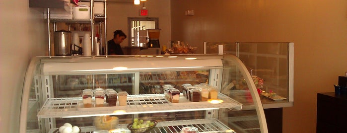 Catalina's Bake Shop is one of Tempat yang Disukai EricDeeEm.