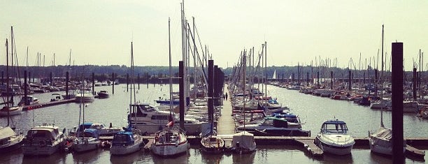 Yachthafen Hamburg is one of Sabine : понравившиеся места.