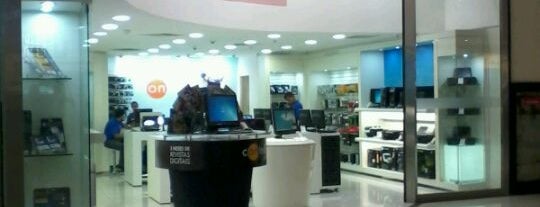 HP Store is one of Shopping Tacaruna.