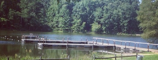 Durant Nature Park is one of Lugares favoritos de Gordon.