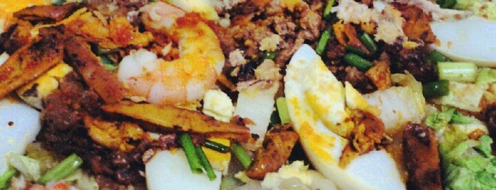 Pancit Ng Taga Malabon is one of Our Food Adventures '12.