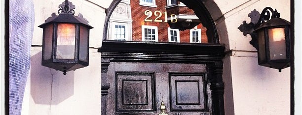 The Sherlock Holmes Museum is one of London Town!.