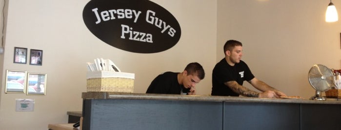 GoodSons Pizzeria is one of Tempat yang Disimpan Zach.