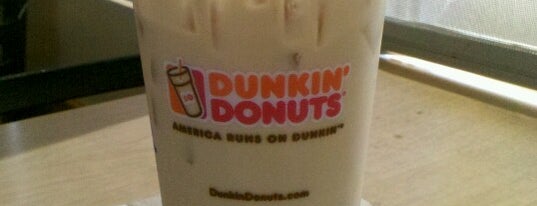 Dunkin' is one of Janeさんのお気に入りスポット.