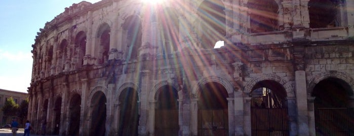Arènes de Nîmes is one of Great Spots Around the World.