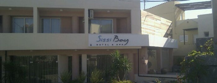 Sissi Bay Hotel is one of Orte, die David gefallen.