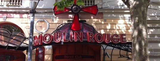 Moulin Rouge is one of Night Life in Budapest ^^.