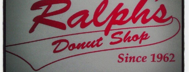 Ralph's Donuts is one of Alison : понравившиеся места.