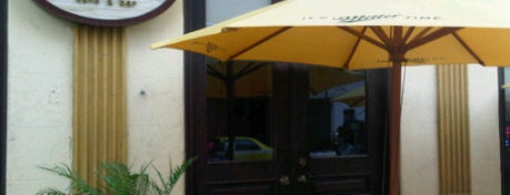 Azafran café & bar is one of Casco Viejo Rest Bar.